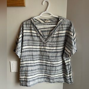 Stripped linen t-shirt